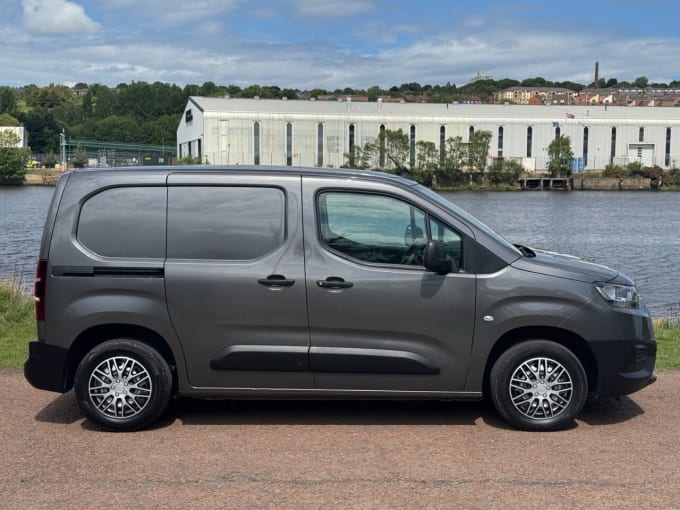 2025 Toyota Proace City