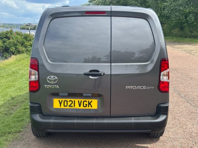 2025 Toyota Proace City