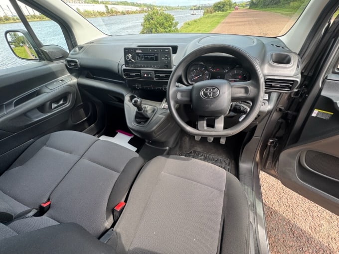 2025 Toyota Proace City