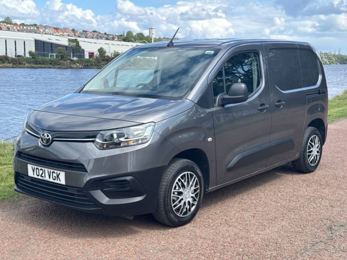 2025 Toyota Proace City