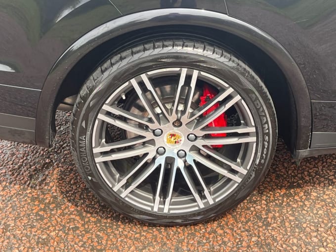 2025 Porsche Cayenne
