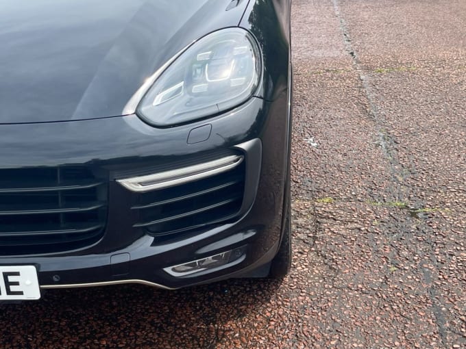 2025 Porsche Cayenne