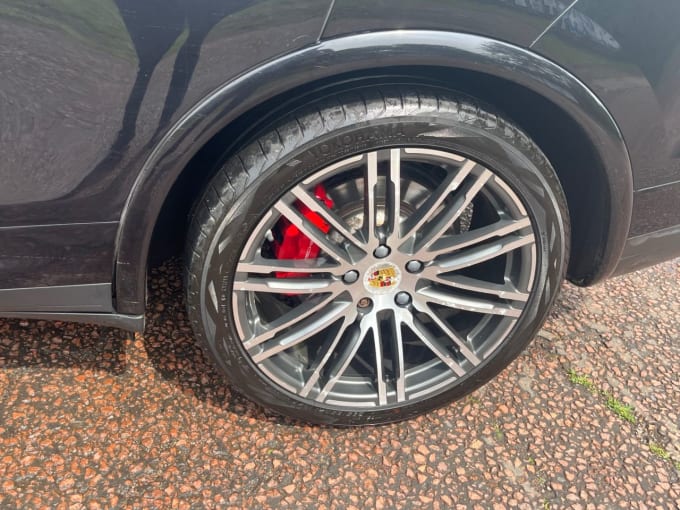 2025 Porsche Cayenne