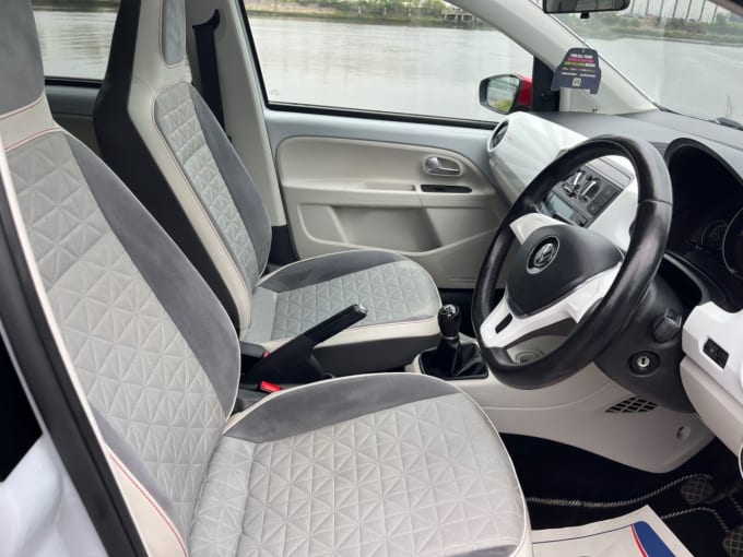 2025 Volkswagen Up!