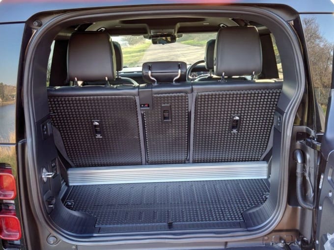 2025 Land Rover Defender