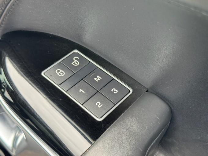 2025 Land Rover Range Rover
