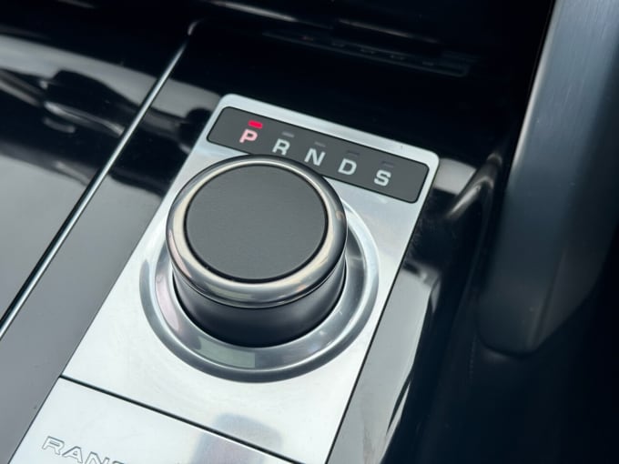 2025 Land Rover Range Rover