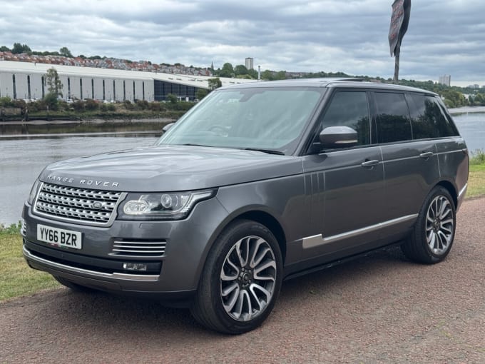 2025 Land Rover Range Rover