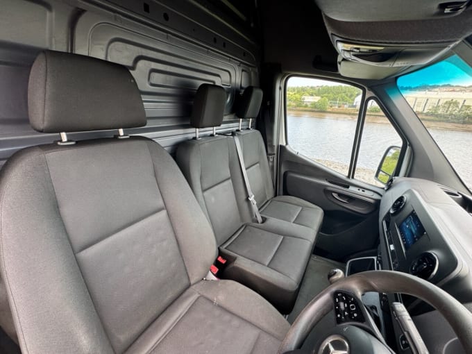 2025 Mercedes-benz Sprinter