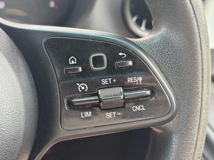 2025 Mercedes-benz Sprinter