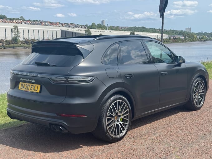 2025 Porsche Cayenne