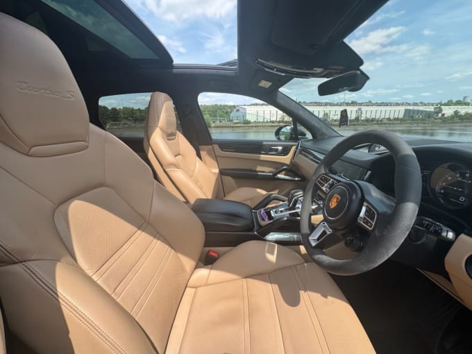 2025 Porsche Cayenne