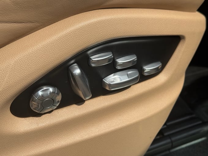 2025 Porsche Cayenne