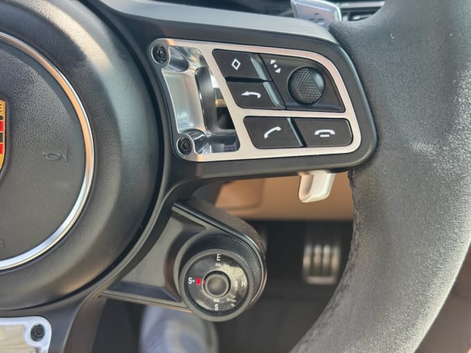 2025 Porsche Cayenne