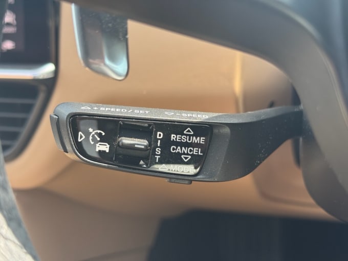 2025 Porsche Cayenne
