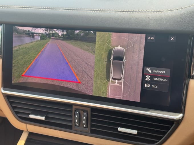2025 Porsche Cayenne