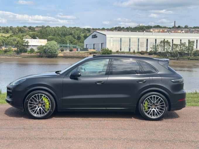 2025 Porsche Cayenne
