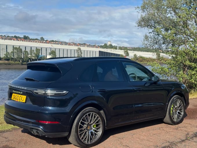 2025 Porsche Cayenne