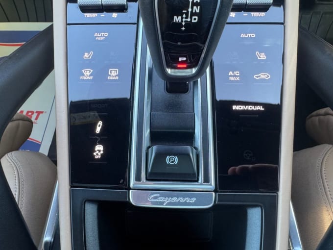 2025 Porsche Cayenne