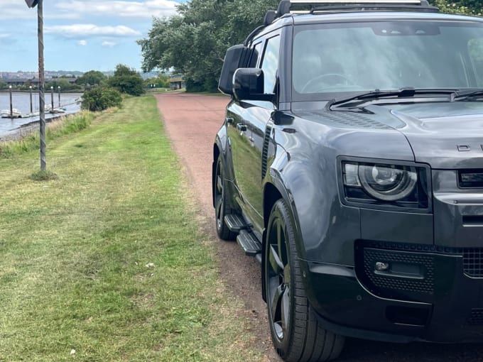 2025 Land Rover Defender