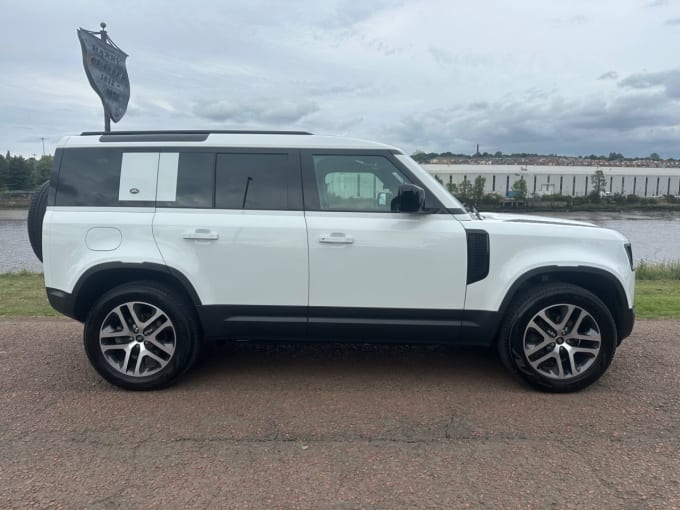 2025 Land Rover Defender 110