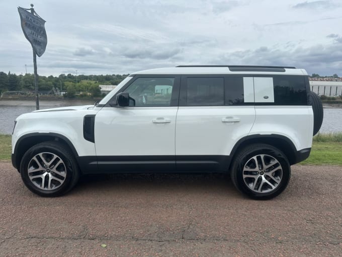 2025 Land Rover Defender 110