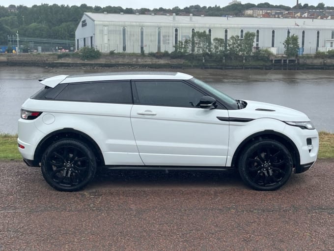 2025 Land Rover Range Rover Evoque
