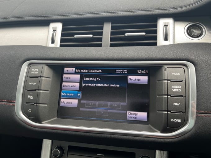 2025 Land Rover Range Rover Evoque