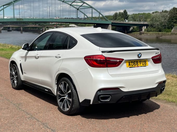 2025 BMW X6