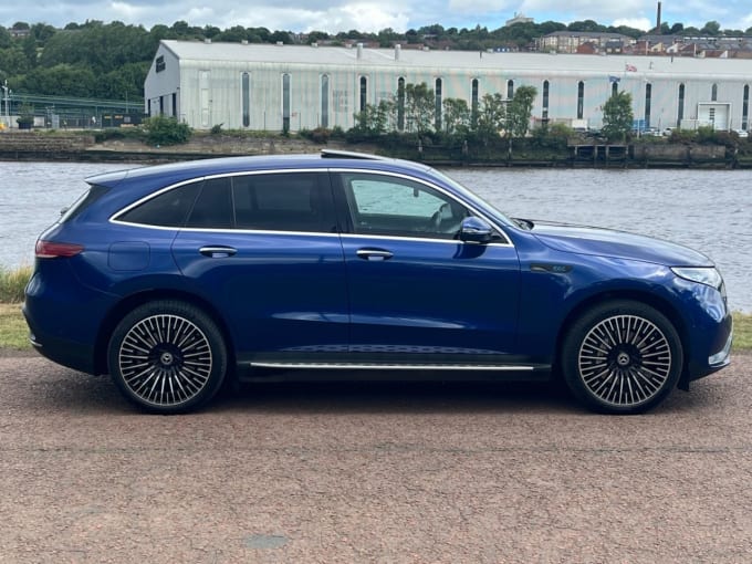 2025 Mercedes-benz Eqc
