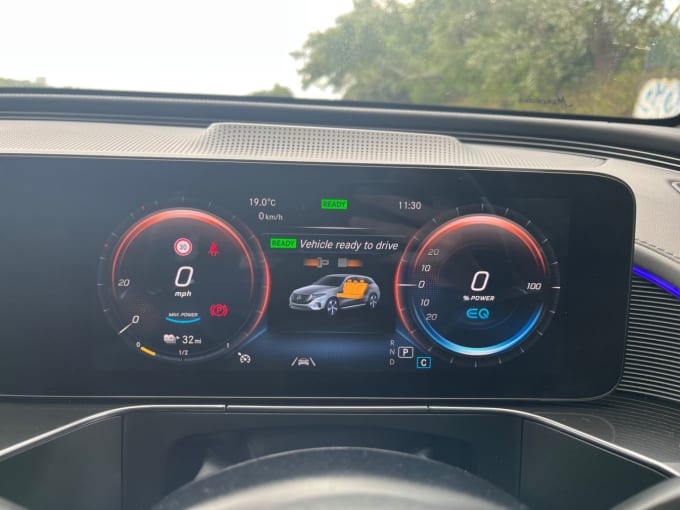 2025 Mercedes-benz Eqc