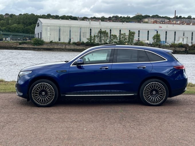 2025 Mercedes-benz Eqc