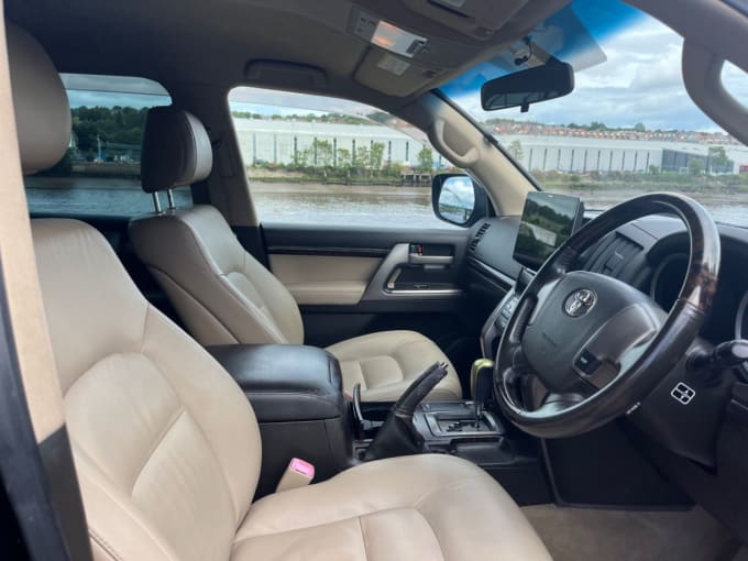 2025 Toyota Land Cruiser