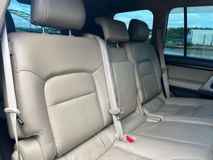 2025 Toyota Land Cruiser