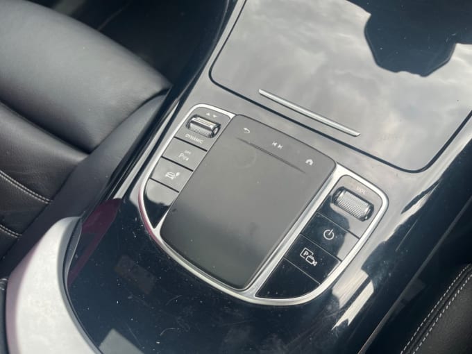 2025 Mercedes-benz Eqc