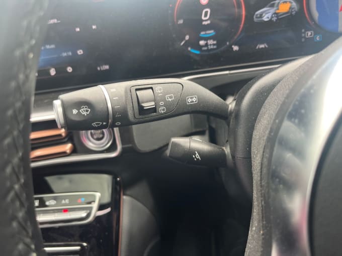 2025 Mercedes-benz Eqc
