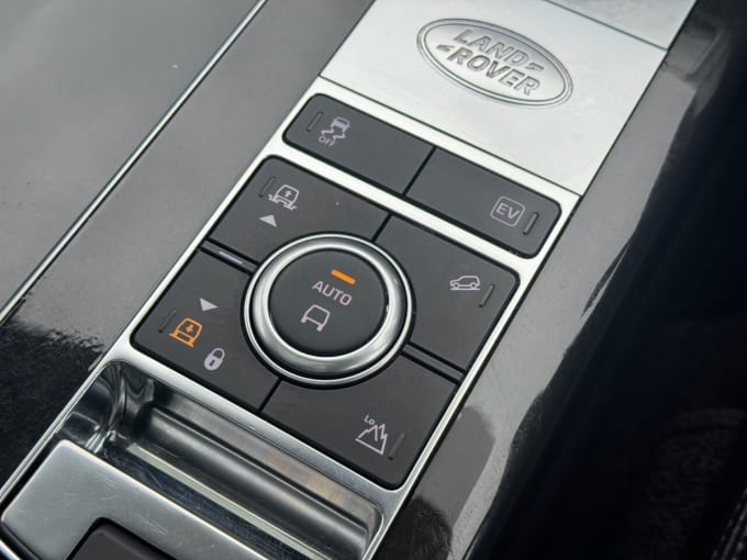 2025 Land Rover Range Rover