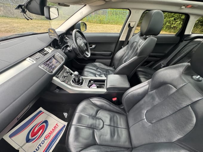2025 Land Rover Range Rover Evoque
