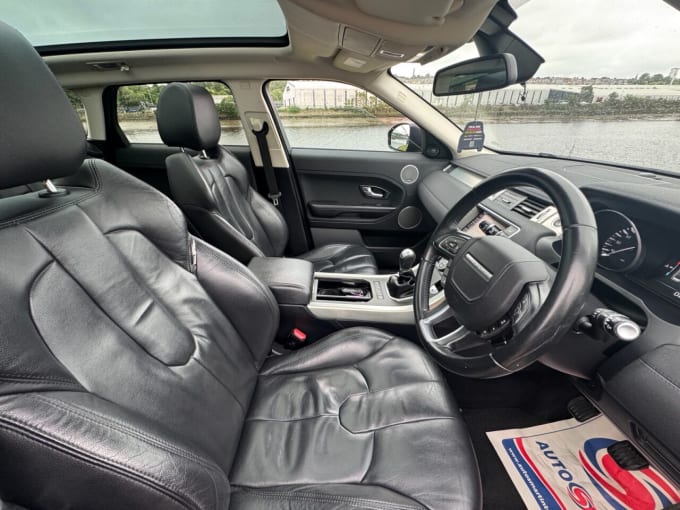 2025 Land Rover Range Rover Evoque