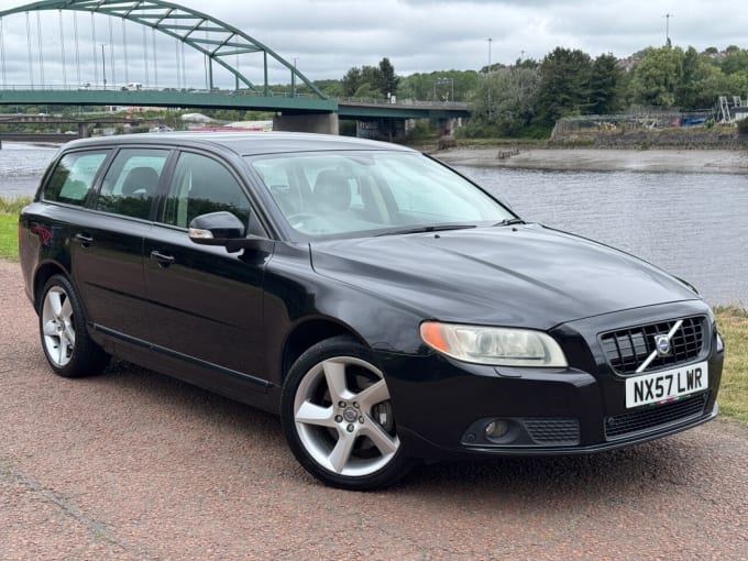 2025 Volvo V70