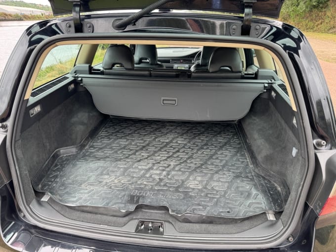 2025 Volvo V70