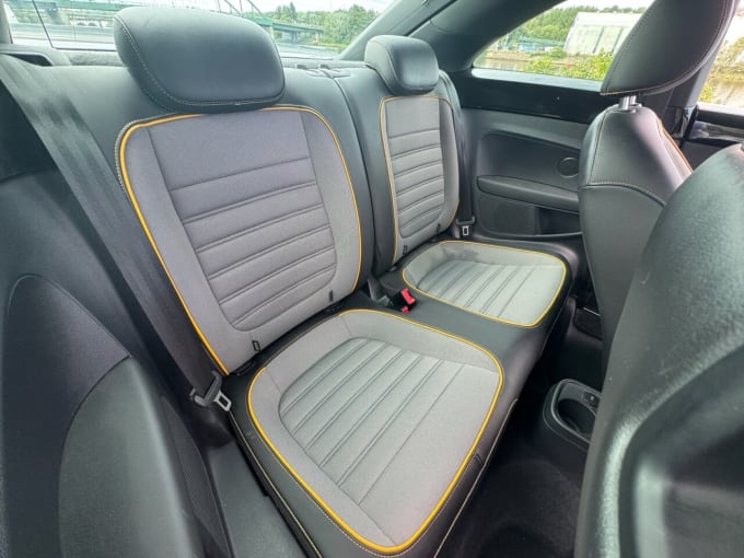 2025 Volkswagen Beetle