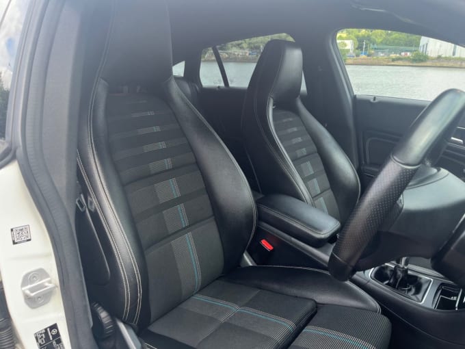 2025 Mercedes-benz Cla
