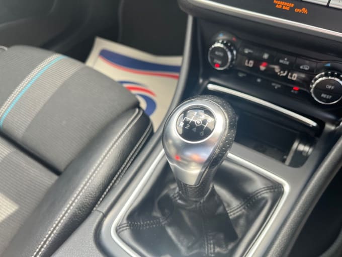 2025 Mercedes-benz Cla