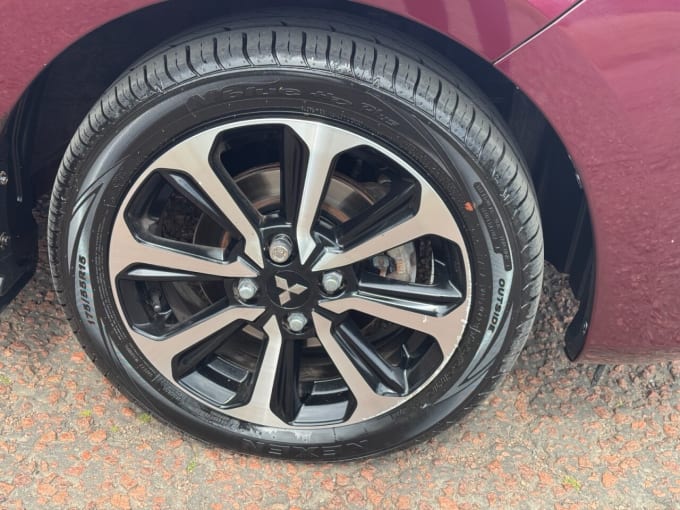 2025 Mitsubishi Mirage
