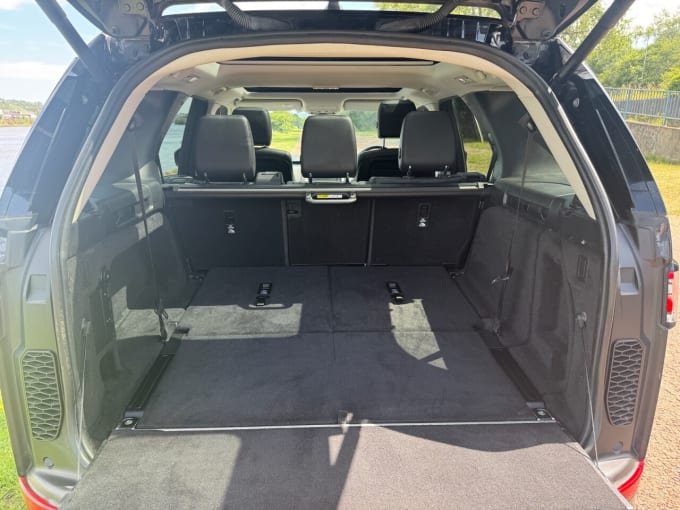 2025 Land Rover Discovery