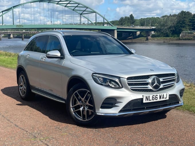 2025 Mercedes-benz Glc