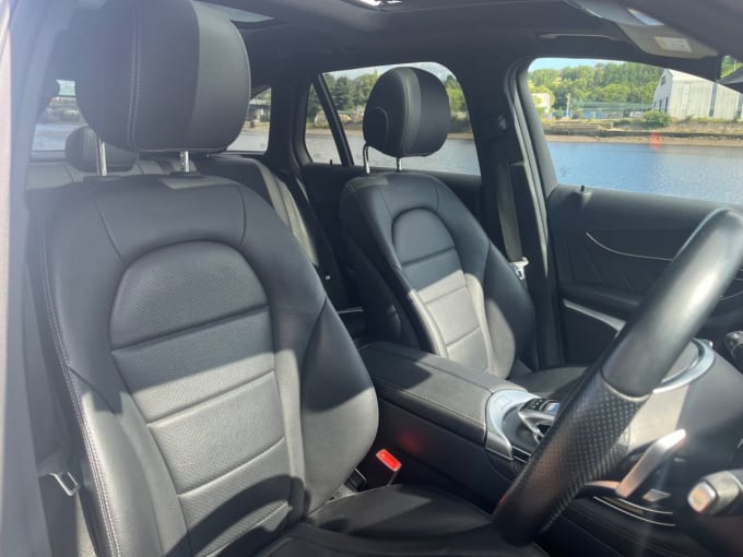2025 Mercedes-benz Glc