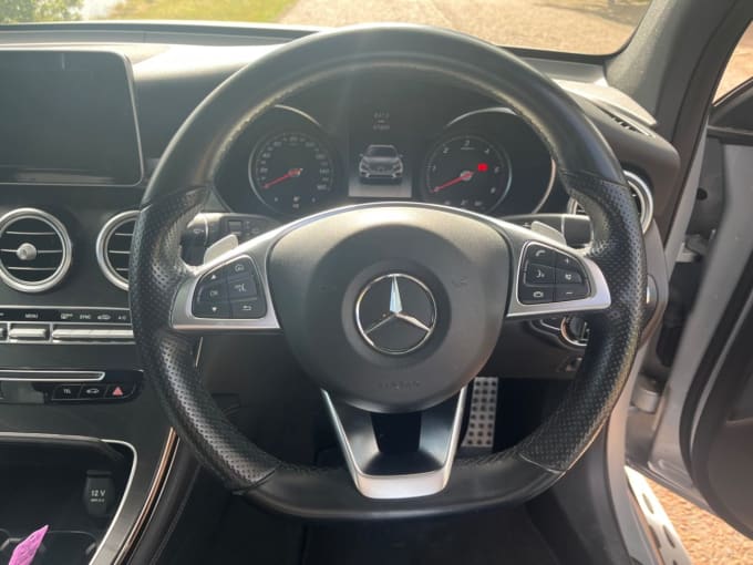 2025 Mercedes-benz Glc