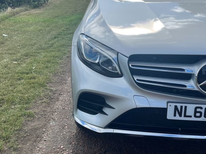 2025 Mercedes-benz Glc